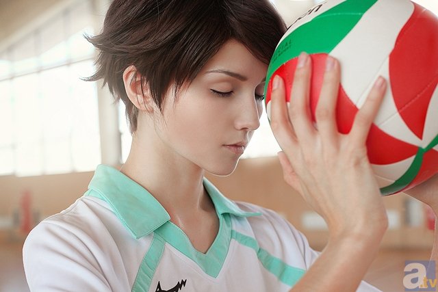 送韦十六评事充同谷郡防御判官_雷竞技APP(图2) 雷竞技